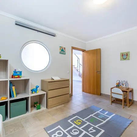 Your Algarve Private Pool 5 Min Walk To * Burgau